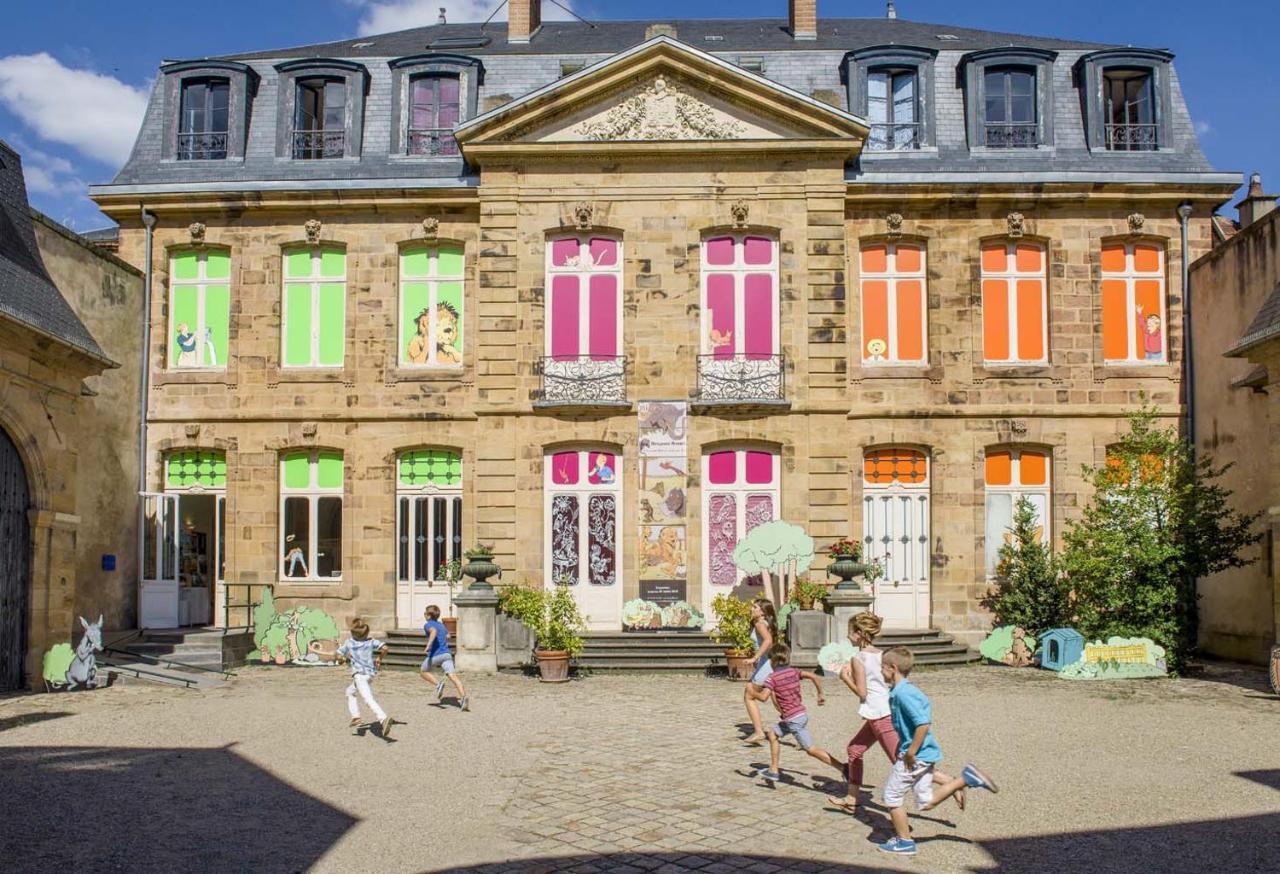 Bel Appartement En Coeur De Ville - 20 Minutes Du Pal Moulins  Zewnętrze zdjęcie